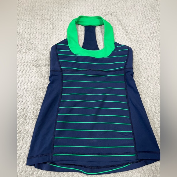 Lululemon scoop neck tank top - Picture 4 of 5